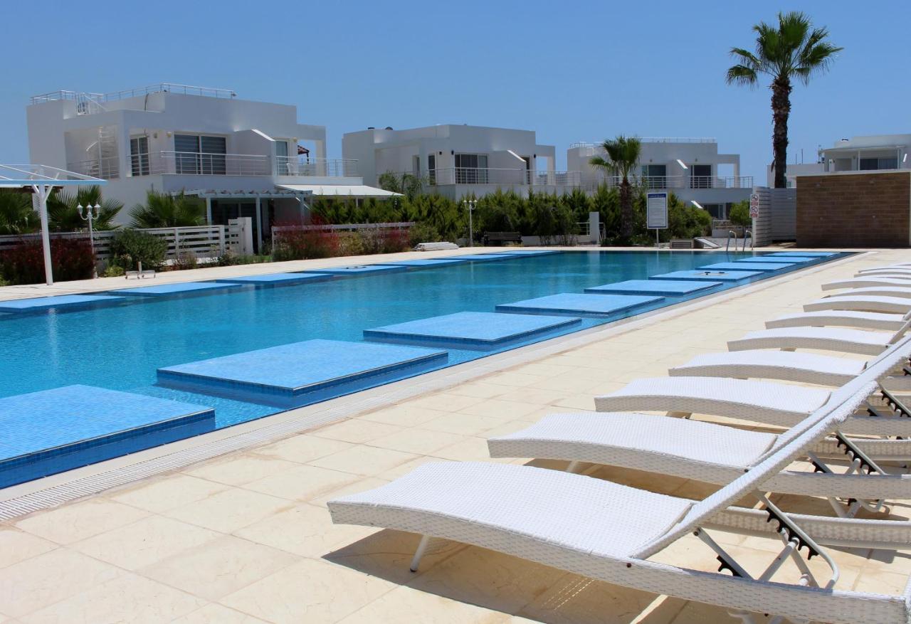 Caesar Beach Villas And Apartments Gastria المظهر الخارجي الصورة