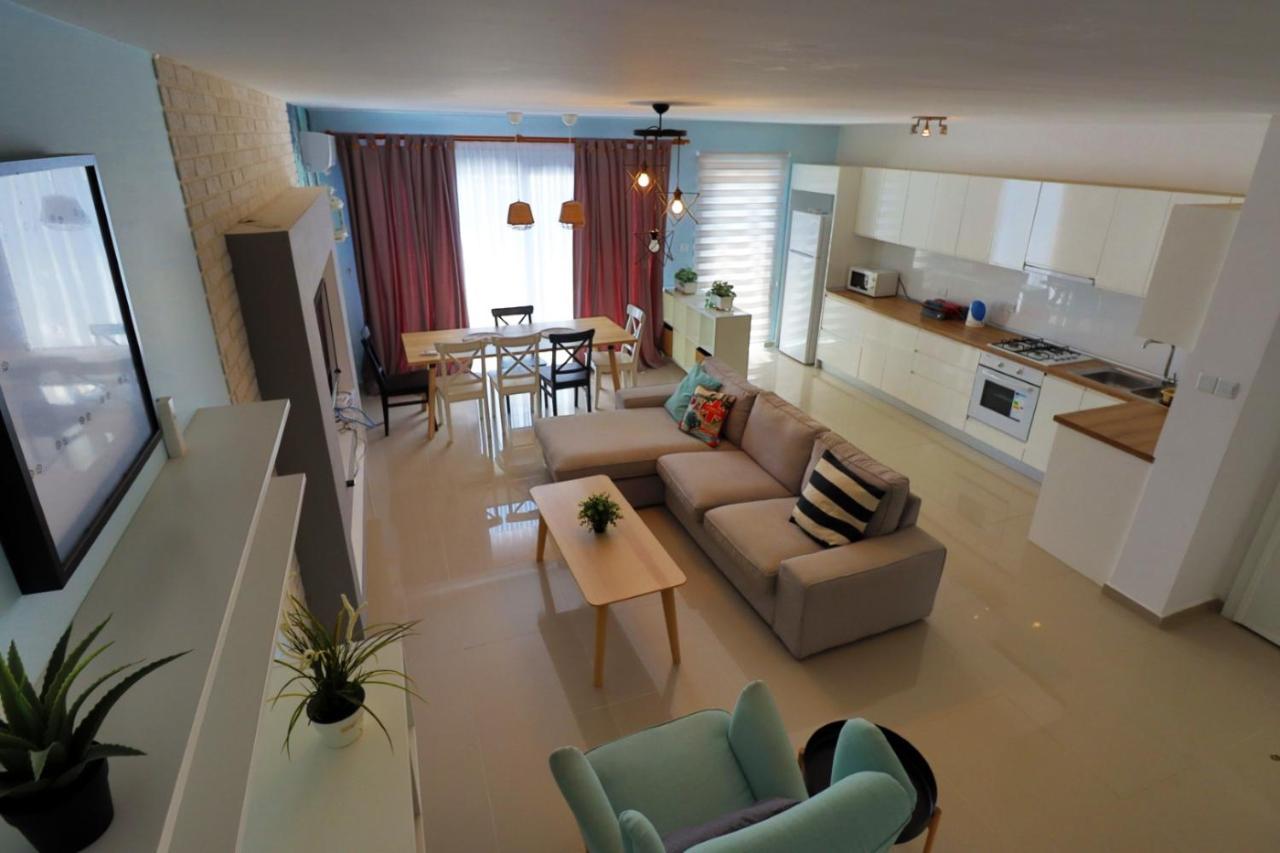Caesar Beach Villas And Apartments Gastria المظهر الخارجي الصورة