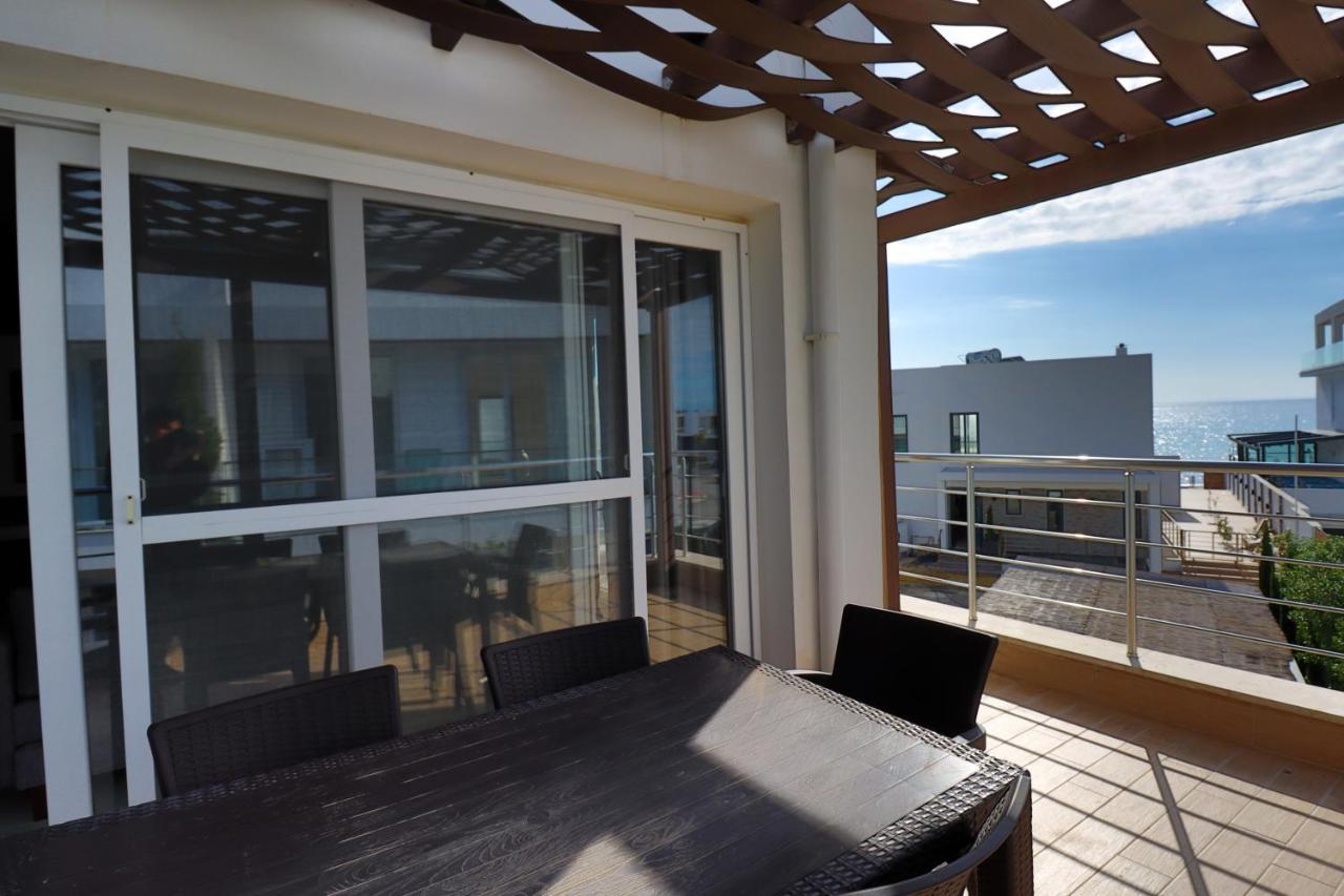 Caesar Beach Villas And Apartments Gastria المظهر الخارجي الصورة